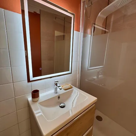 T2 Renove Climatise - A Pied - 4 Pers - Centre - Quai Paul Cunq - Laconciergeriebynina Palavas-les-Flots